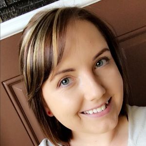 Meet your Posher, Bailey